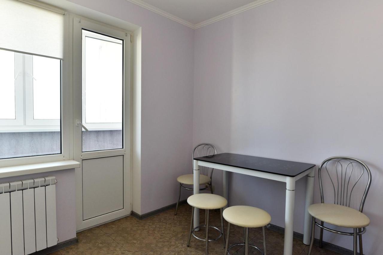 Apartament On Vasylia Lypkivskoho 24 Kyjev Exteriér fotografie