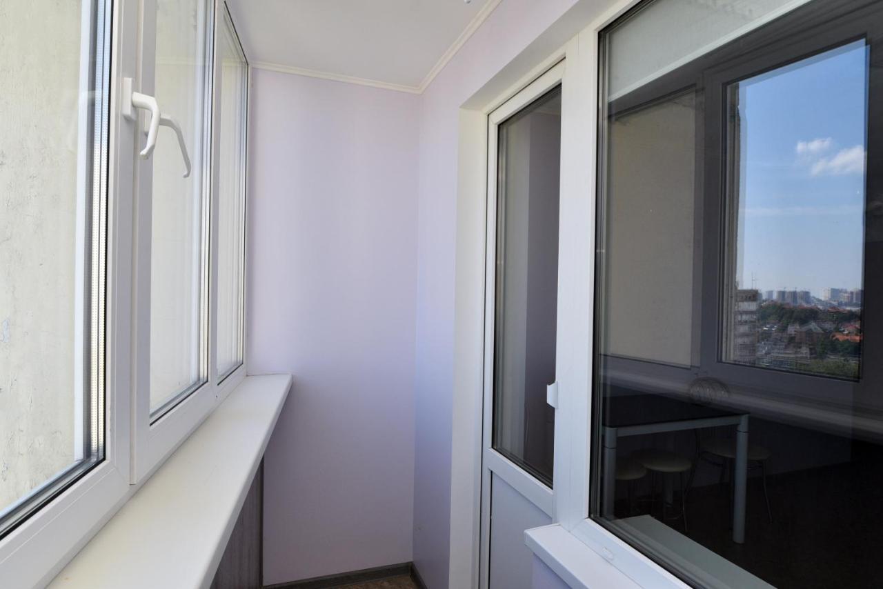 Apartament On Vasylia Lypkivskoho 24 Kyjev Exteriér fotografie