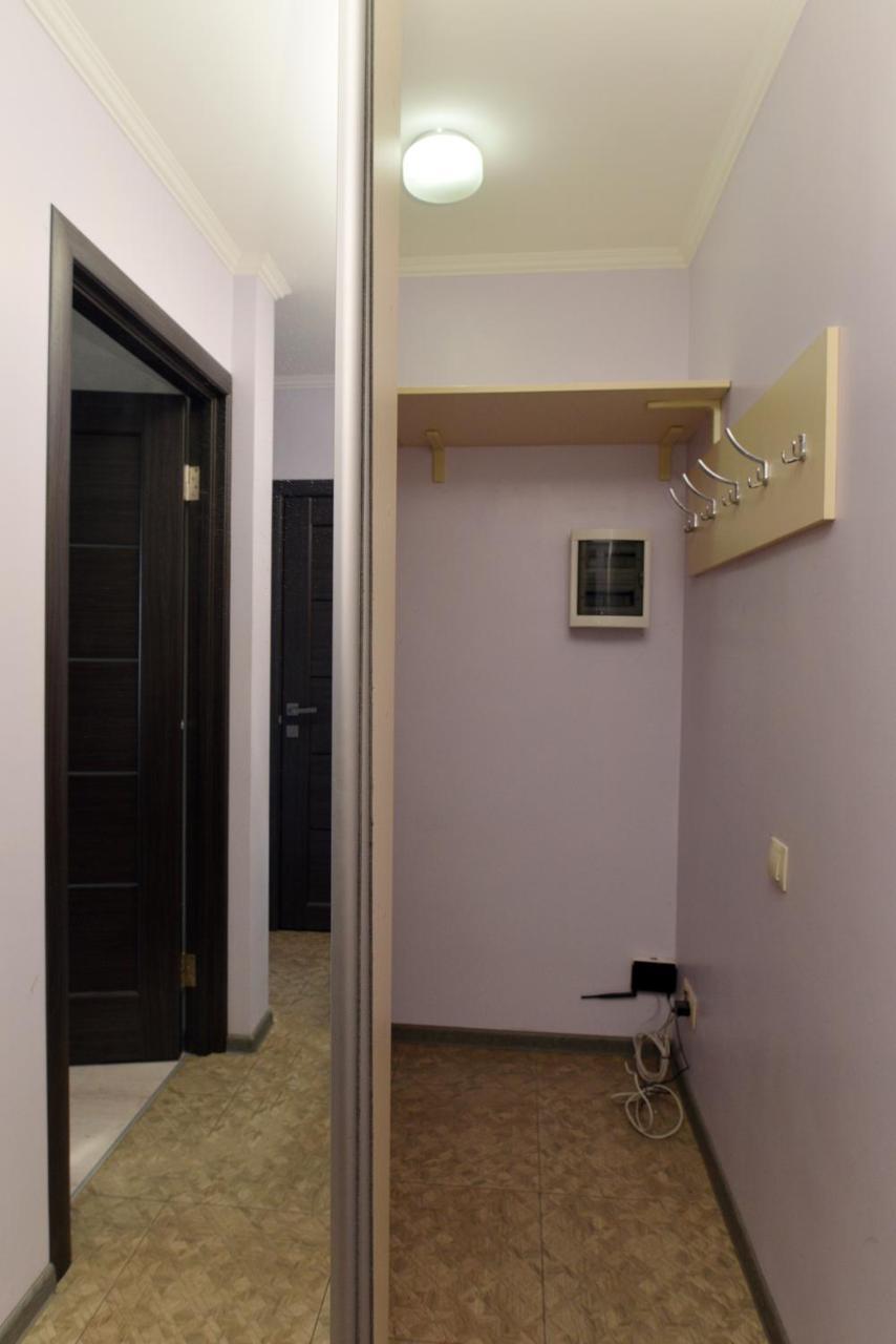 Apartament On Vasylia Lypkivskoho 24 Kyjev Exteriér fotografie